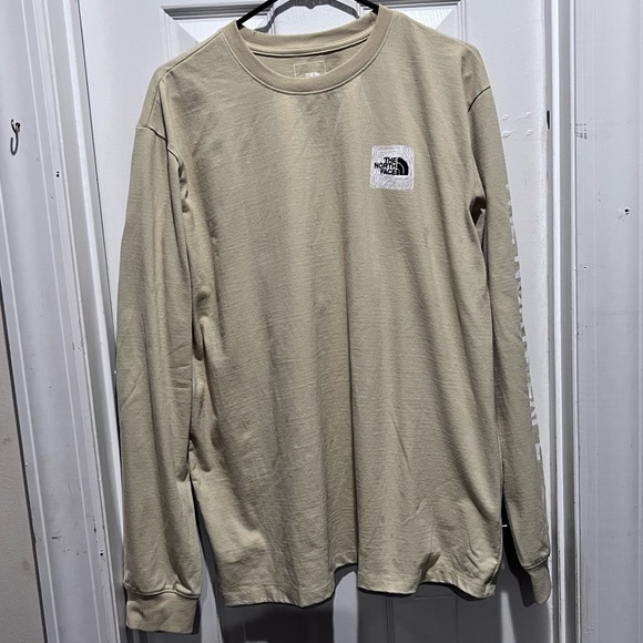 The North Face Long Sleeve. Size XL. - Picture 1 of 4